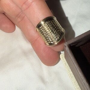 10k Textured women’s Ring